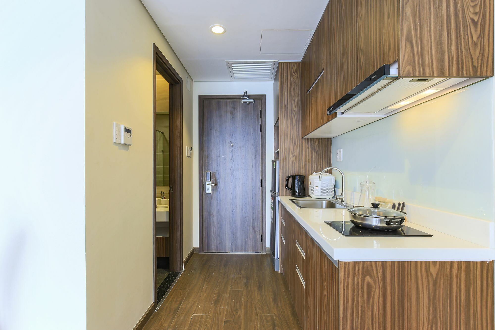 Aurora Serviced Apartments (Adults Only) Ho Či Minovo Město Exteriér fotografie