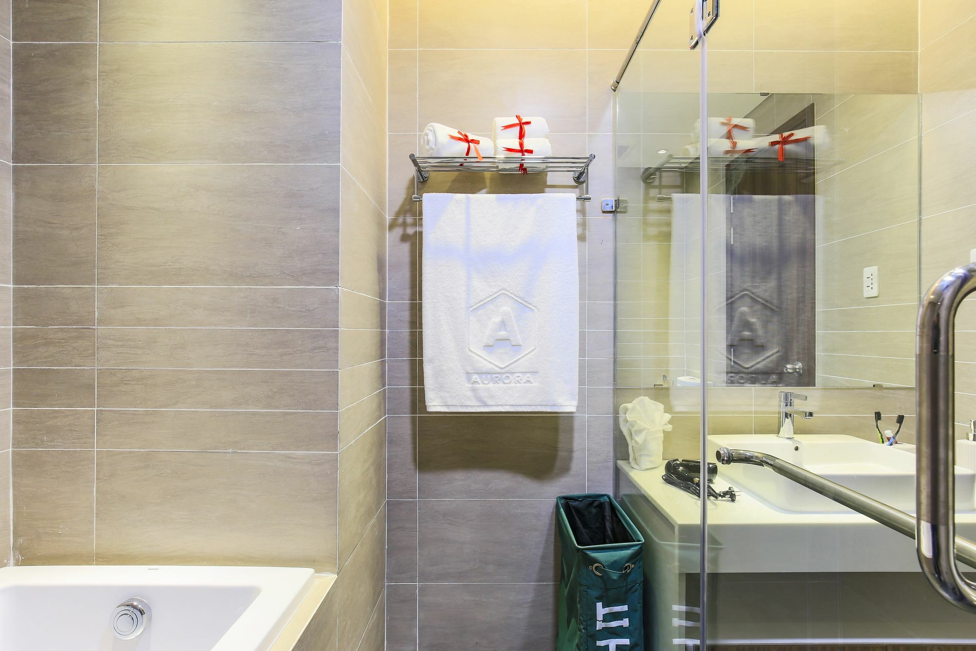 Aurora Serviced Apartments (Adults Only) Ho Či Minovo Město Exteriér fotografie
