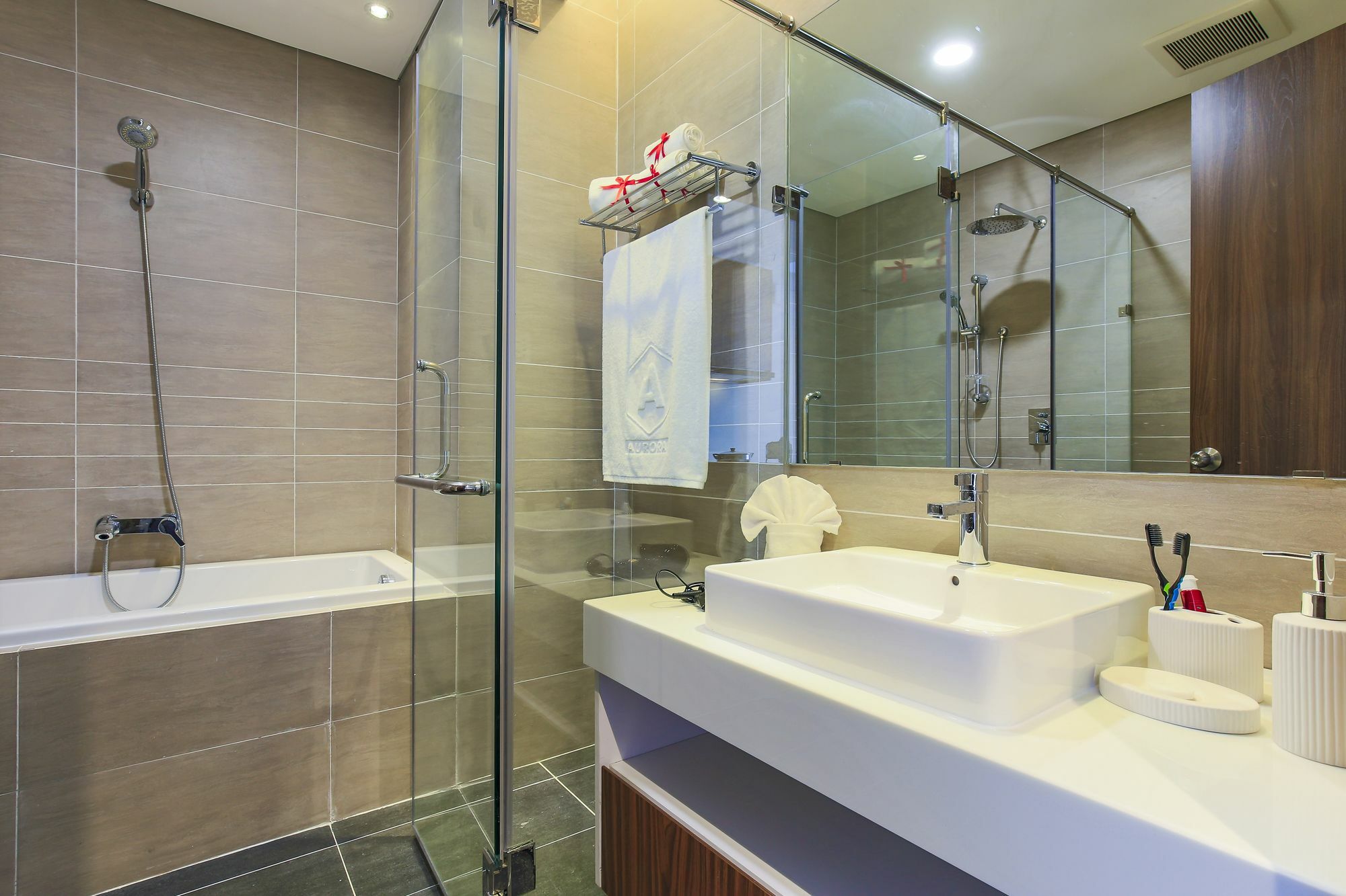 Aurora Serviced Apartments (Adults Only) Ho Či Minovo Město Exteriér fotografie